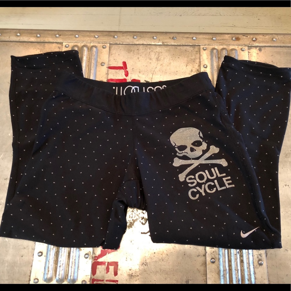 Nike SoulCycle polka dot skull capris/leggings